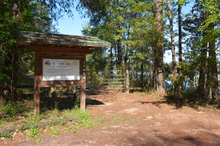Old_River_Trail